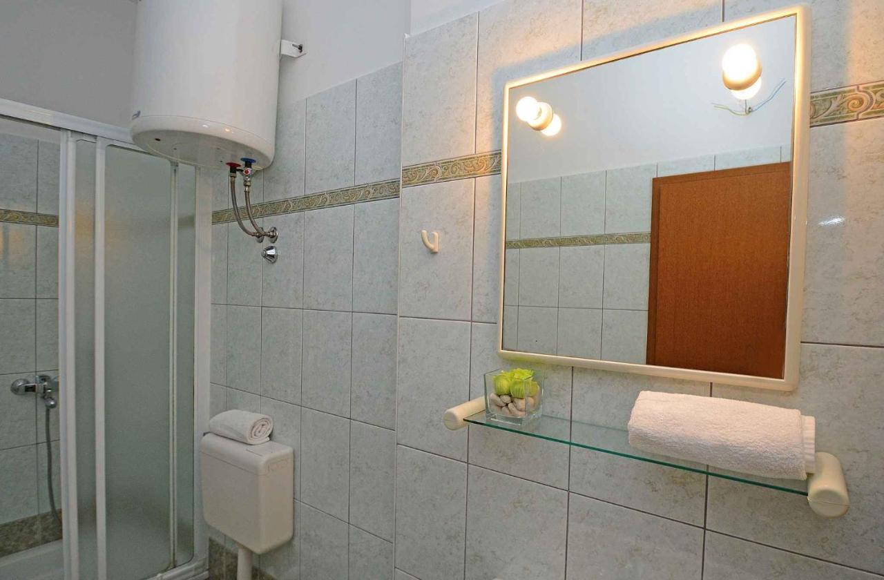 Apartment Rabac 10 エクステリア 写真
